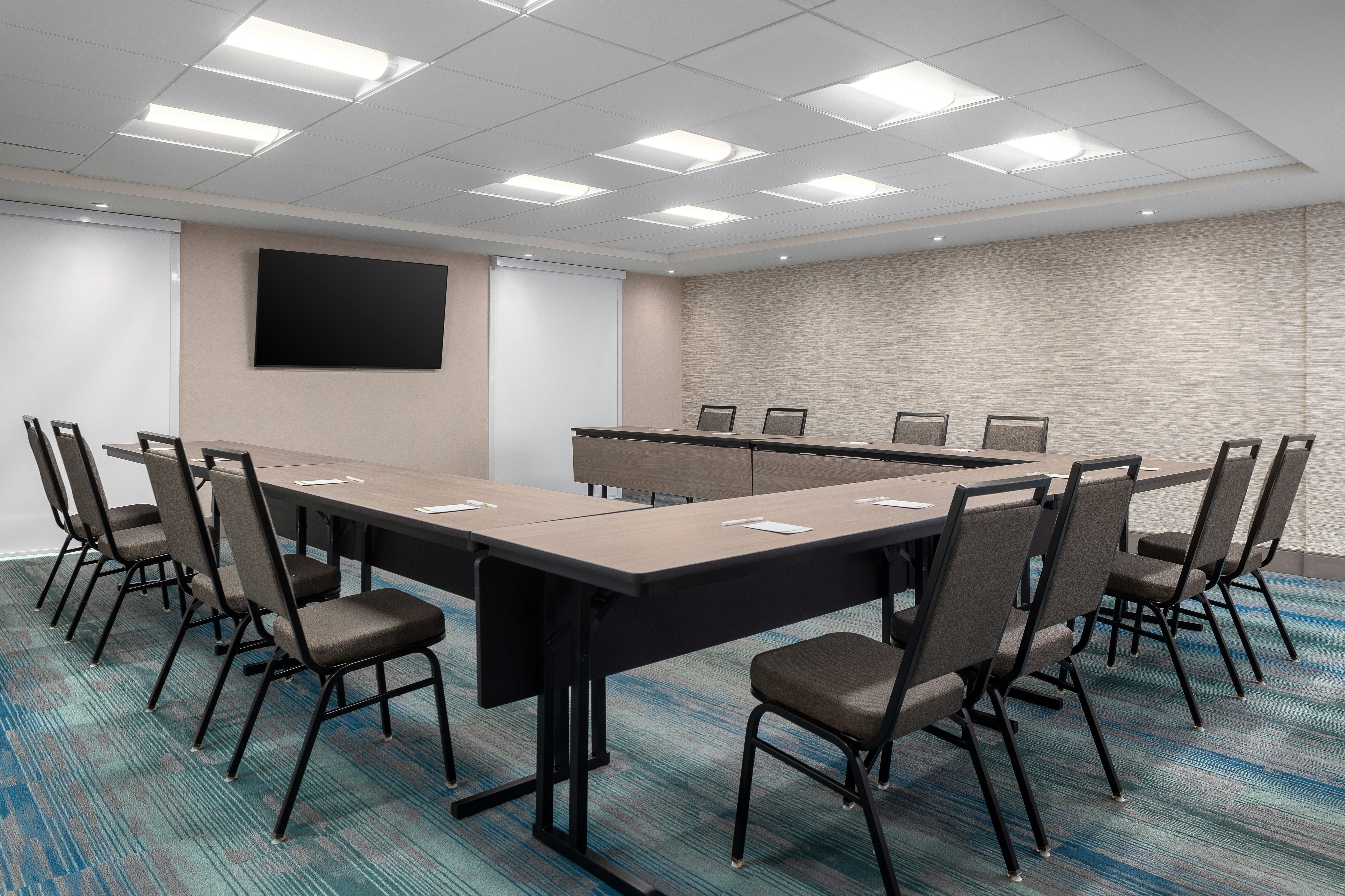 Home2 Suites by Hilton Kitchener 28/31