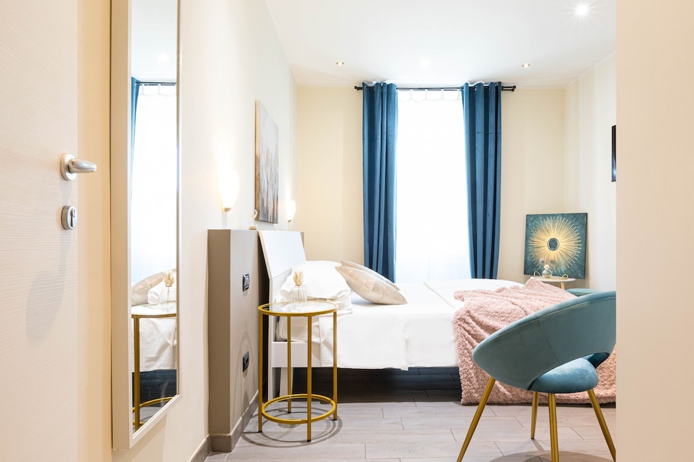 Cesar Vatican Rooms 38/67