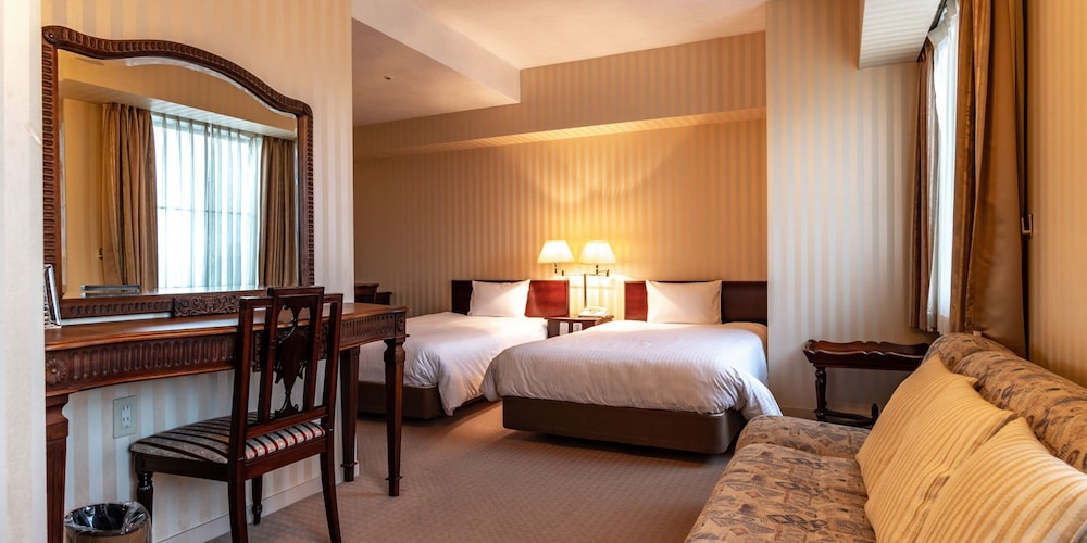 Shonan Kamakura Crystal Hotel 15/89
