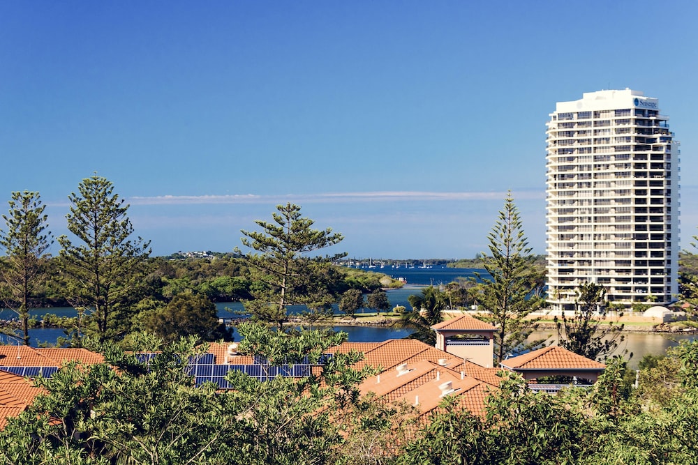 Greenmount Beach Resort 4/62