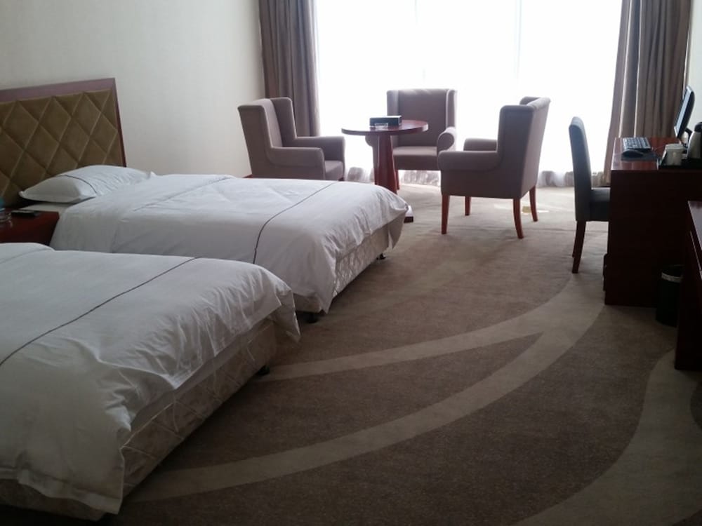 Greentree Inn Xizhou Fanshi County Bus Station Hotel 10/27