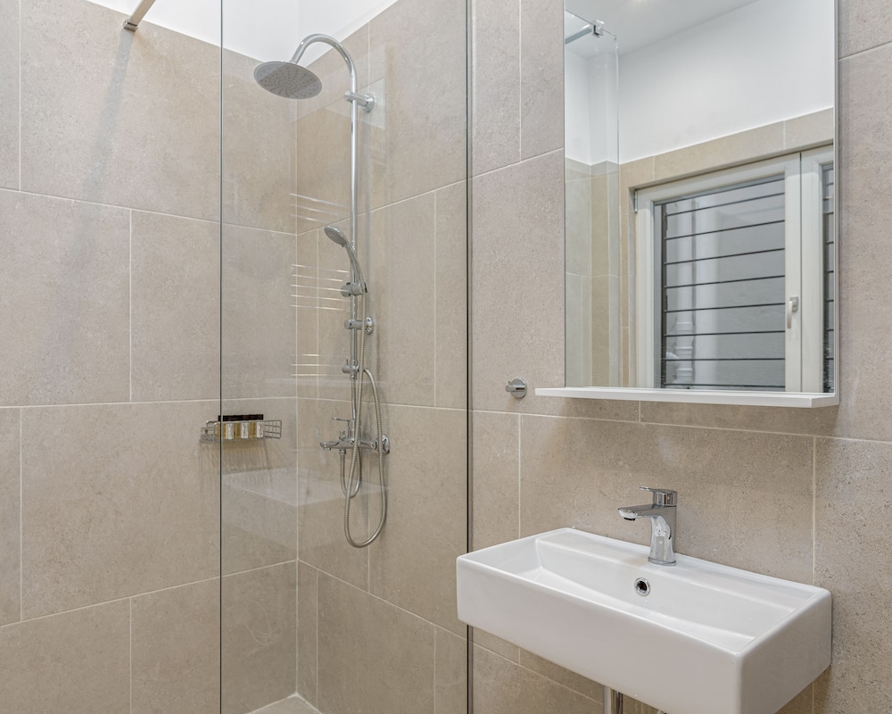 Thiramenous Residence 24/29