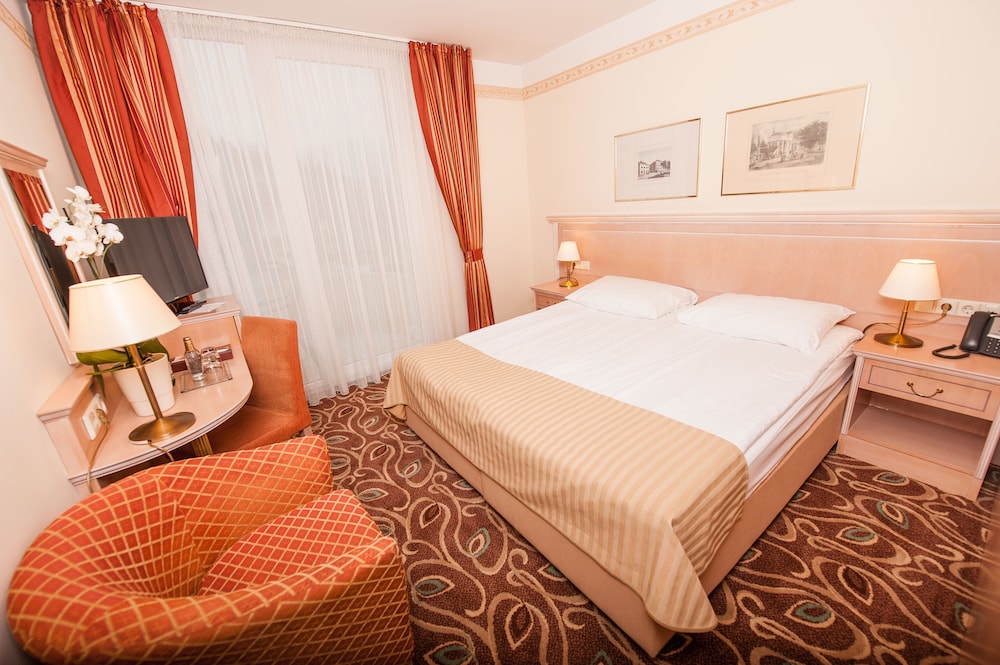 Grand Hotel Sava Superior 18/76