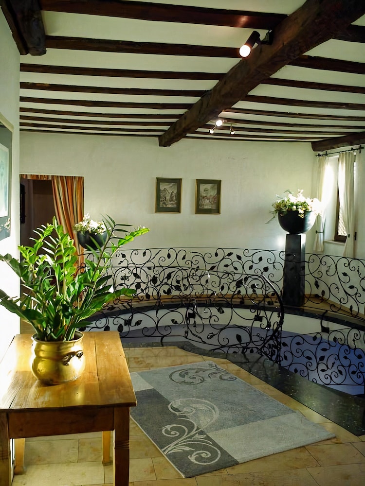 Hotel Burg Breuberg 23/28