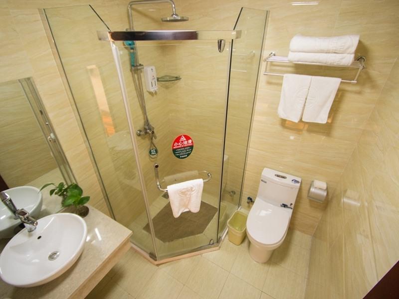 GreenTree Inn Shanghai World Expo Site Yangsi Metro Station Shell Hotel 15/16