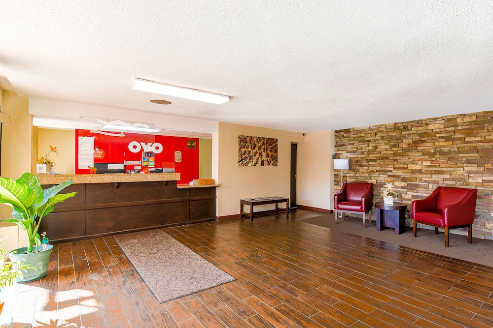 Americas Best Value Inn Moline 3/41