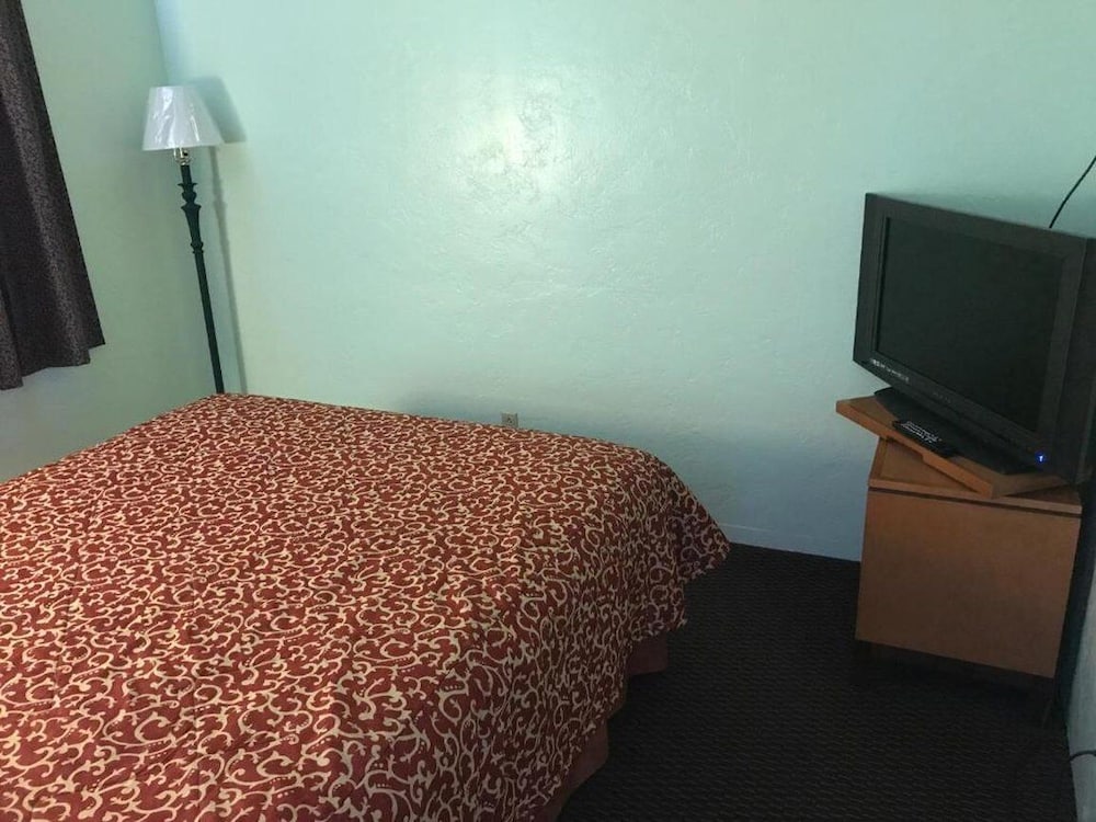 Klamath Motor Lodge 40/64