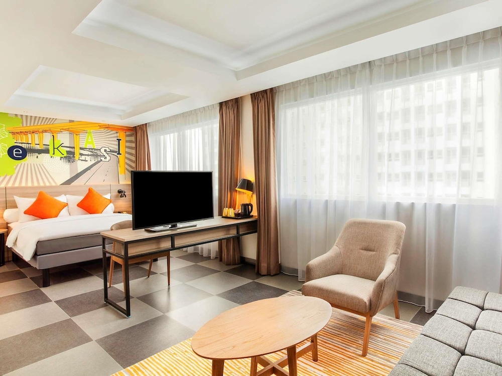 Ibis Styles Bekasi Jatibening 40/72