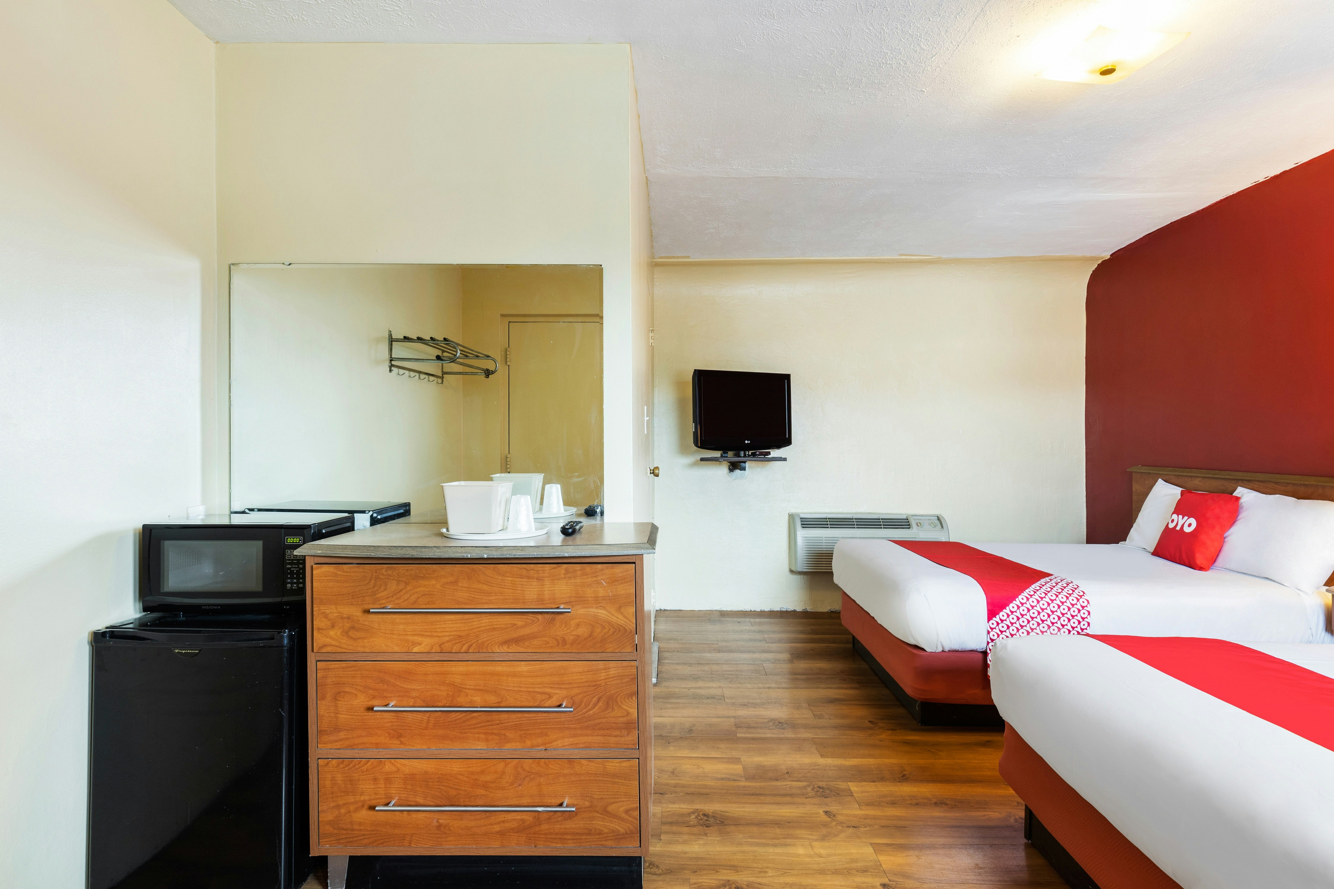 غرفة بسريرين كوين، OYO Hotel North Lima OH - Boardman 6/10