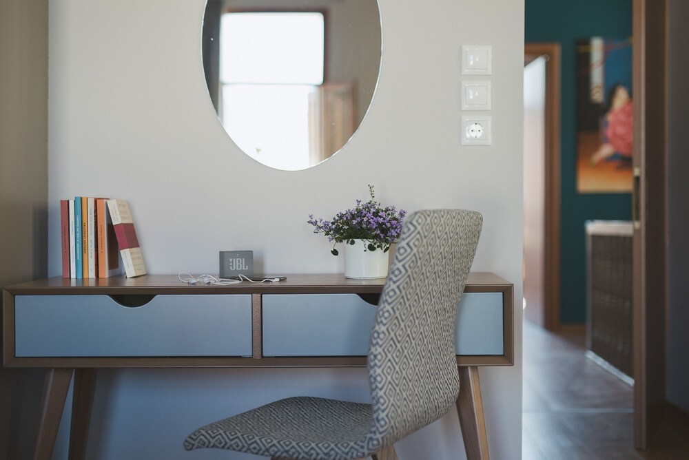 Bluebell Luxury Suites photo1