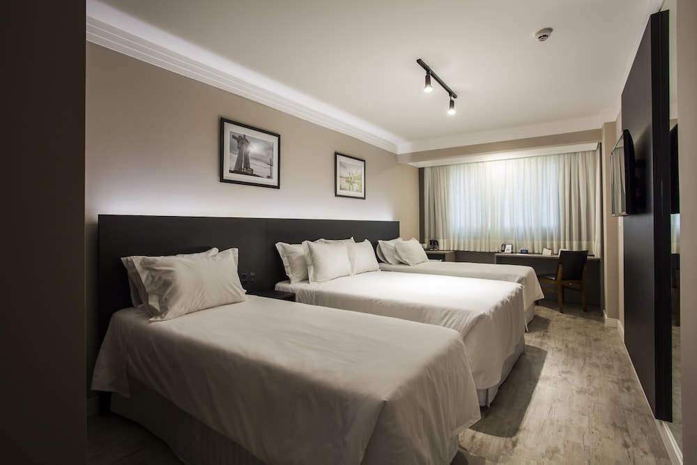 Hotel Santa Inn 30/67