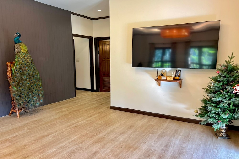 Rawisara Villa Resort 2/51