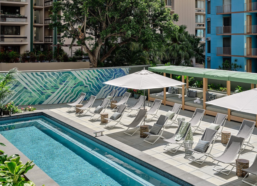 Romer House Waikiki 5/47