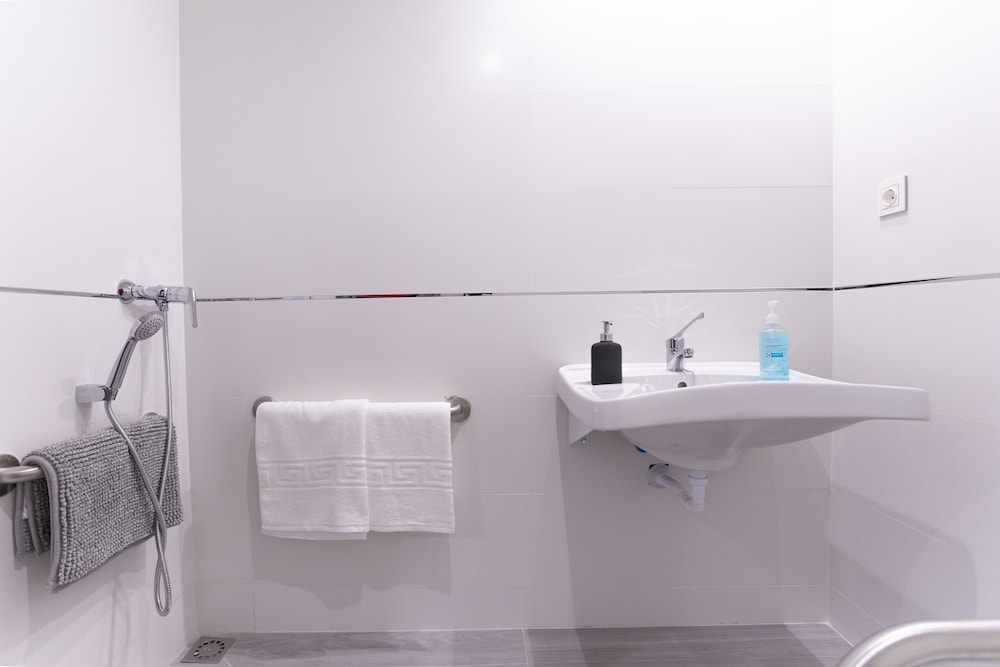 Malaga Rivas 34 Suites Homes 47/48
