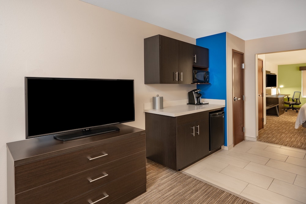 Holiday Inn Express And Suites Trinidad 5/32