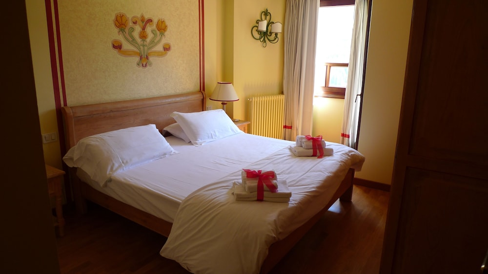 Hotel Residence Catturani 11/37
