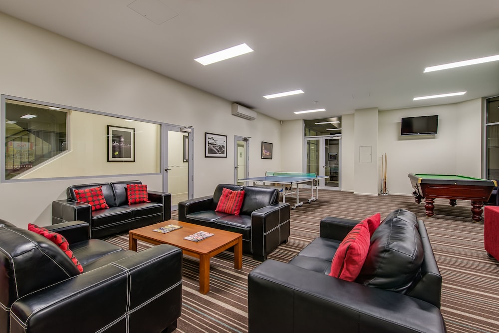 BAY VIEW VILLAS 41/64