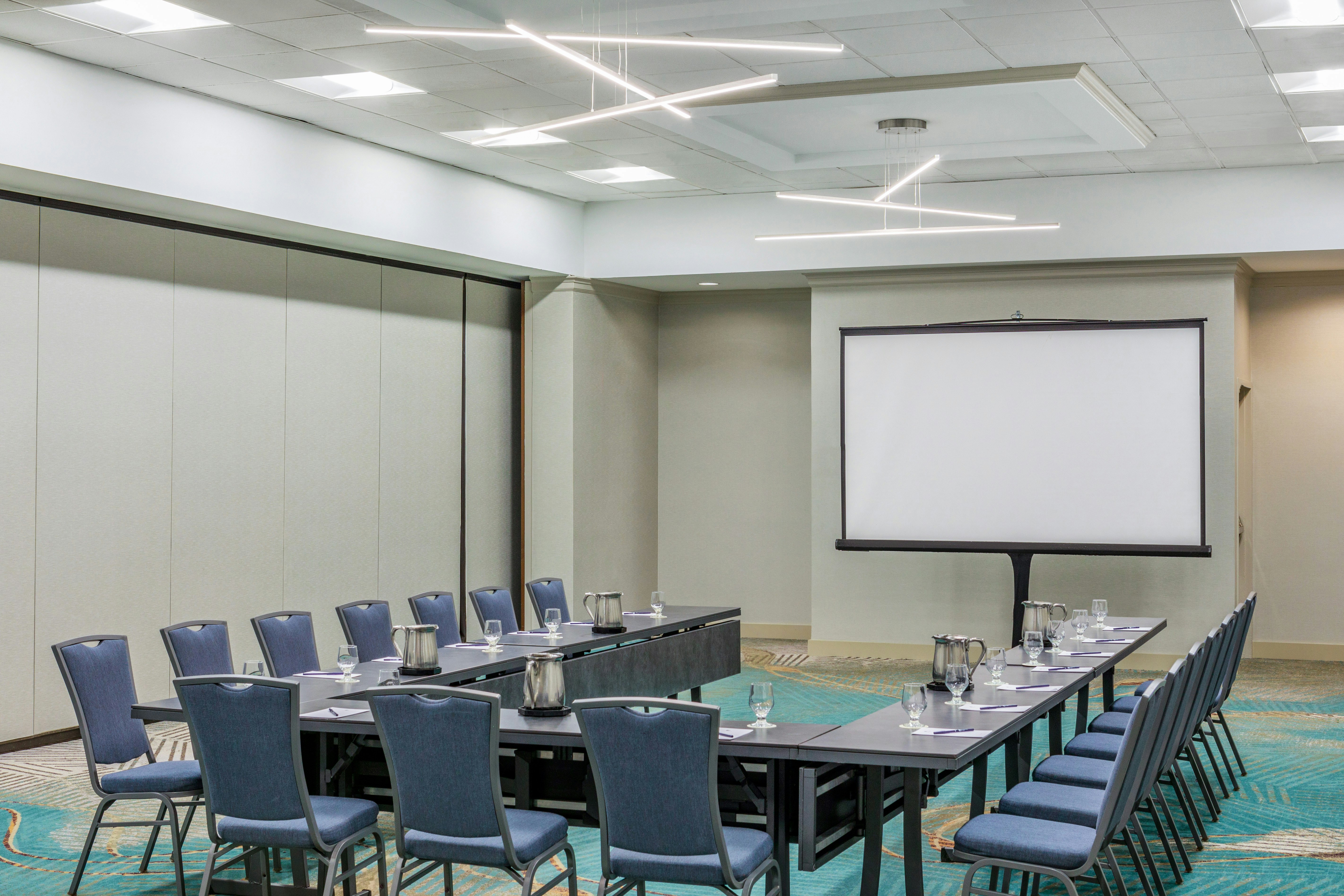 Doubletree By Hilton Boston Westborough 49/58