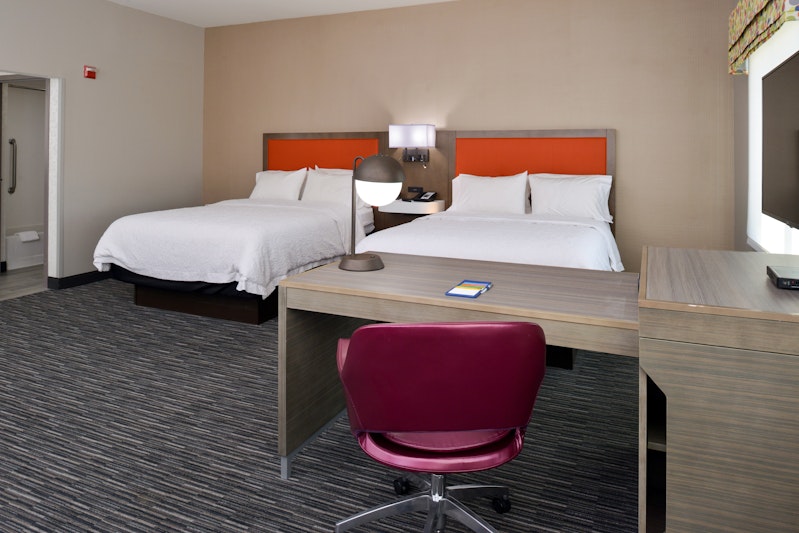Hampton Inn Fort Stockton 11/49