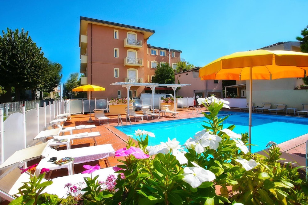 Residence I Girasoli 61/63