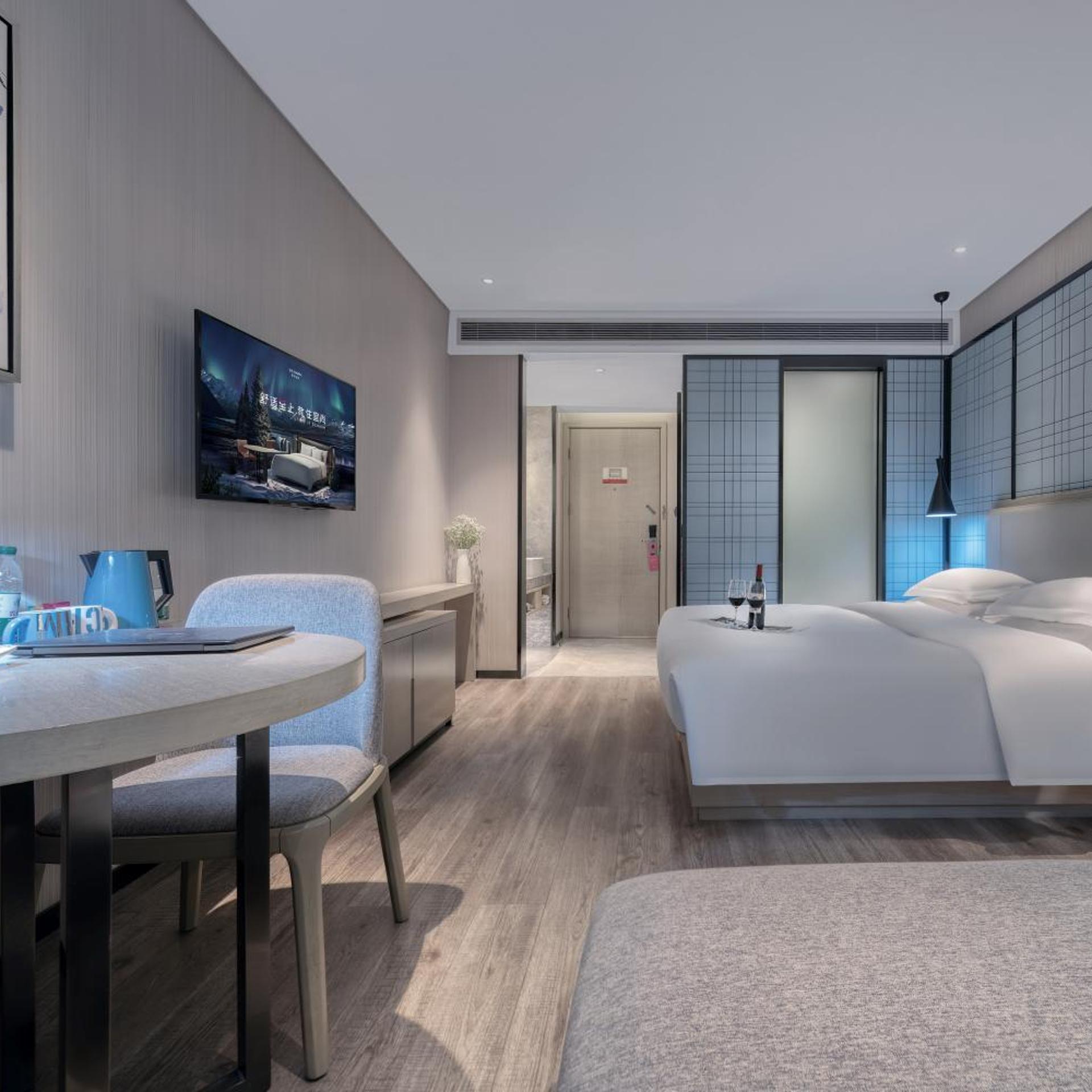Echarm Hotel( Guangzhou Pazhou International International Exhibition Center Nanzhou Metro Station) 30/50
