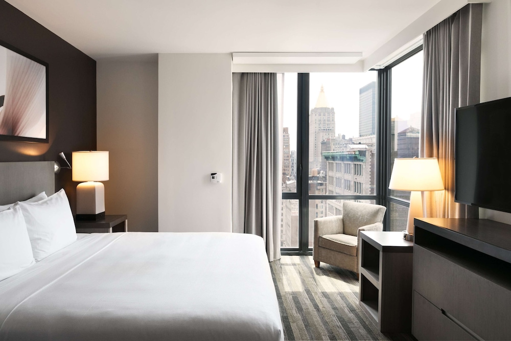 HYATT HOUSE NEW YORK CHELSEA 25/65