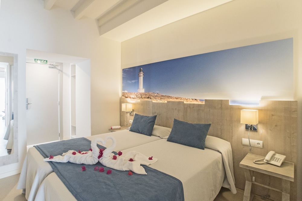 Hostal Residencia Voramar 17/54