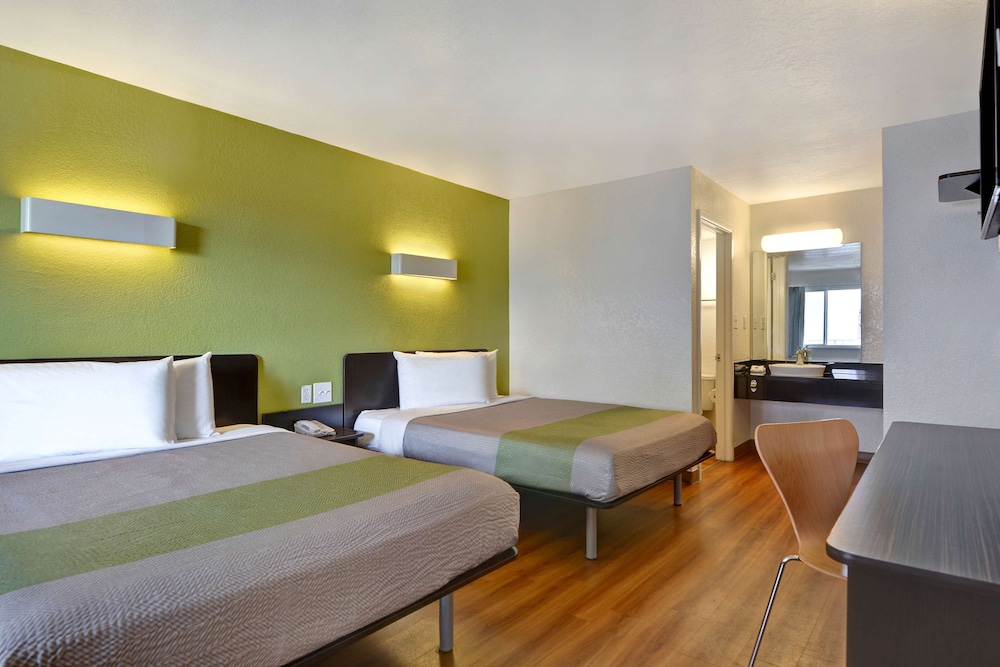 Motel6 Destin, FL 19/51