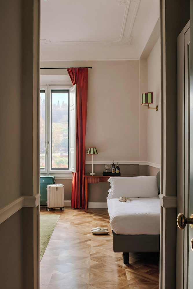 HOTEL PRIVILEGE 26/55