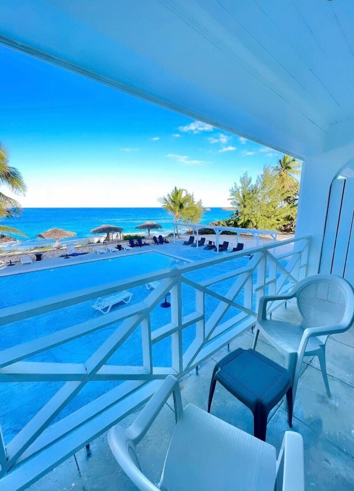 Exuma Palms 24/50