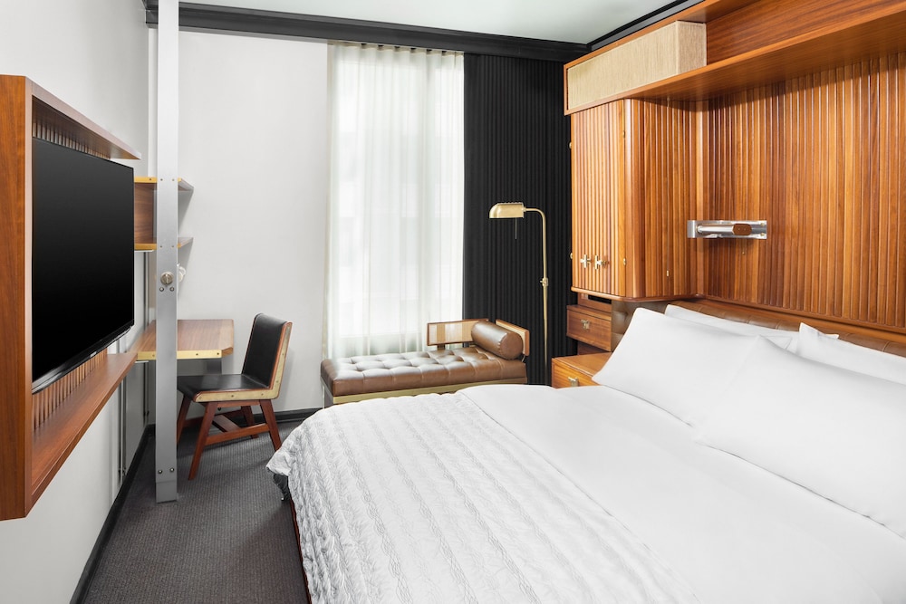 Le Meridien New York Central Park 8/30