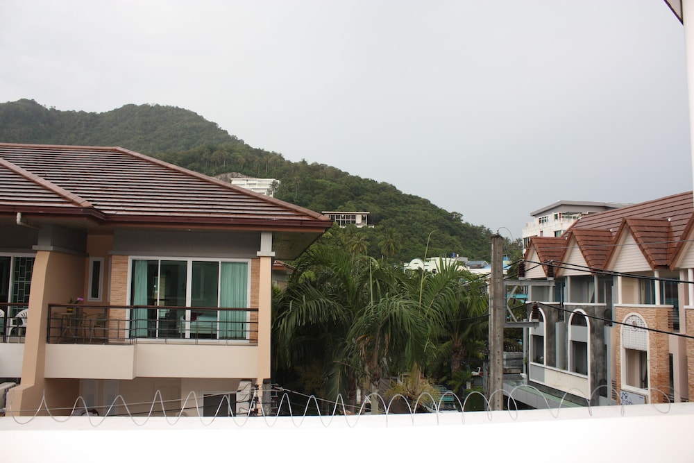 Phuket Racha At Kata 1/62