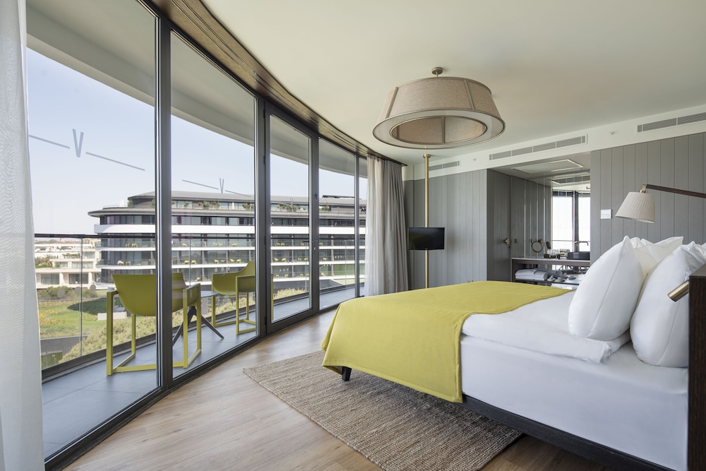 Family, Quadruple, Double Bed, Sea Side, 2 Sofa, Main Building