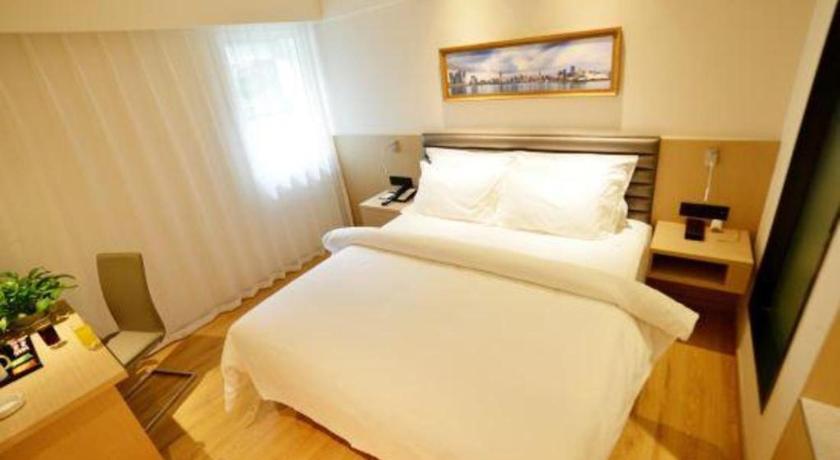 Jinjiang Metropolo Hotel of Qingdao University 19/48