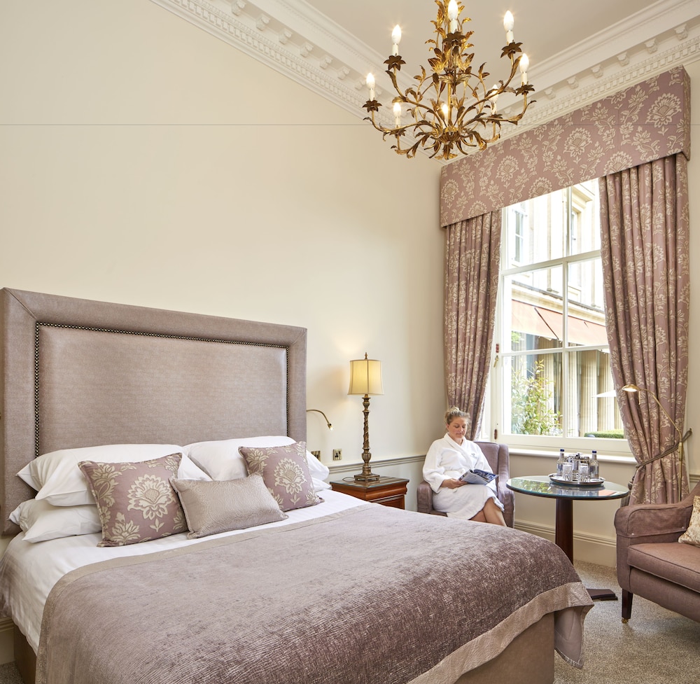 Macdonald Bath Spa Hotel 26/69