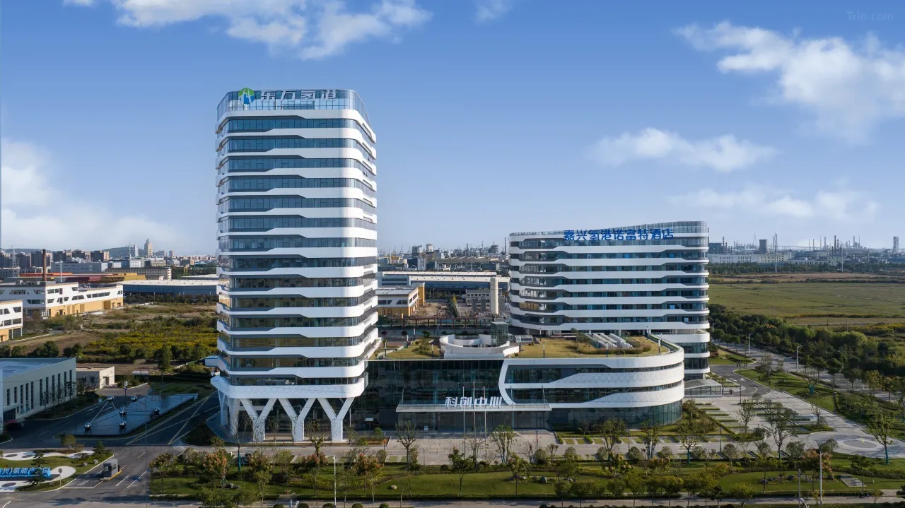 Novotel Jiaxing Port Area 3/37