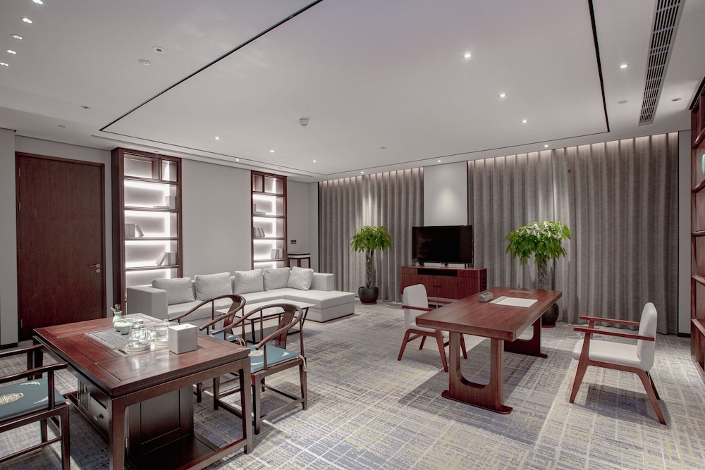 Holiday Inn TAIYUAN CITY CENTER 50/71