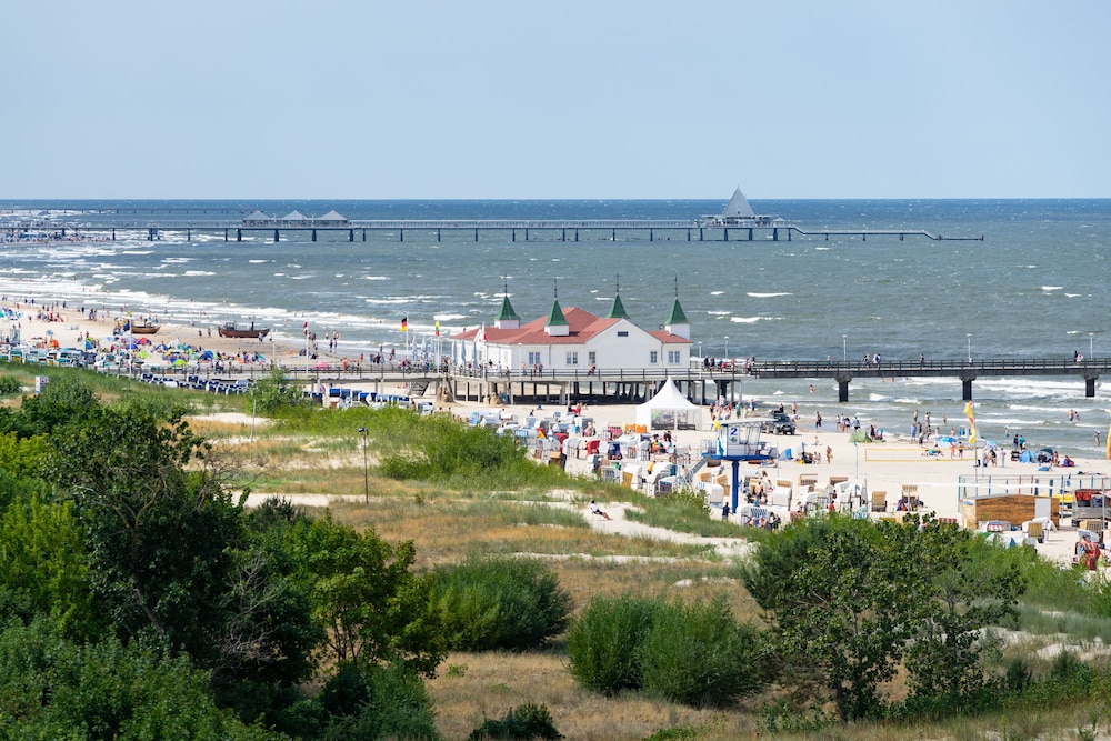 Strandhotel Ahlbeck 40/46
