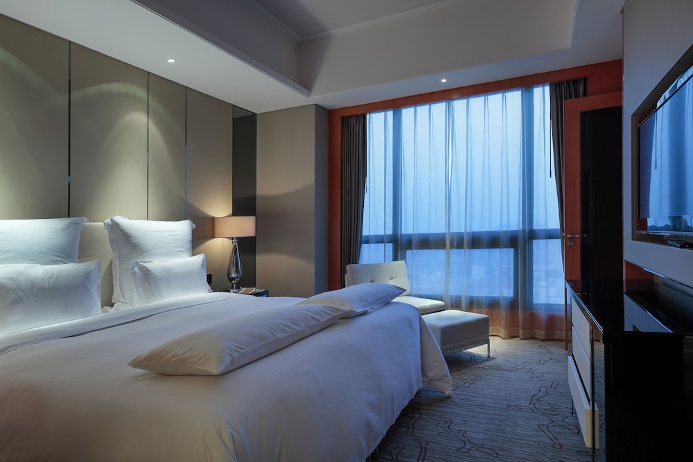 Pullman Anshan Time Square 14/73