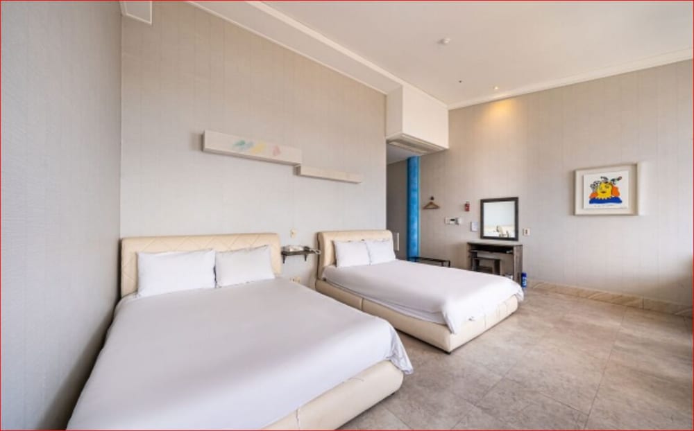 Hotel White House 15/50