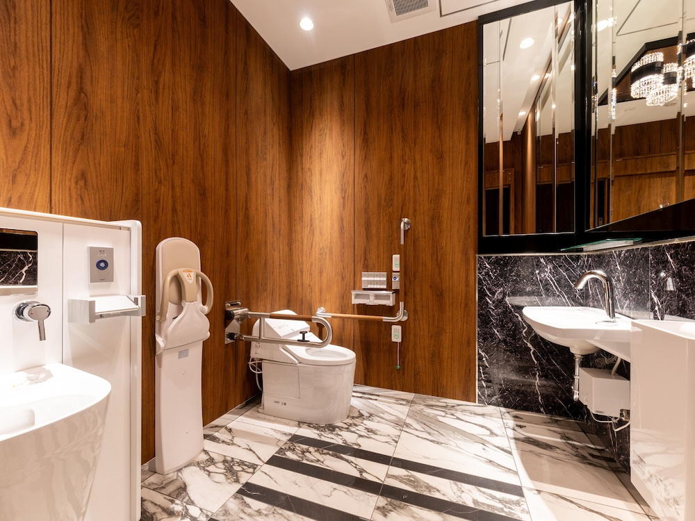APA Hotel Suidobashi Ekimae 50/50