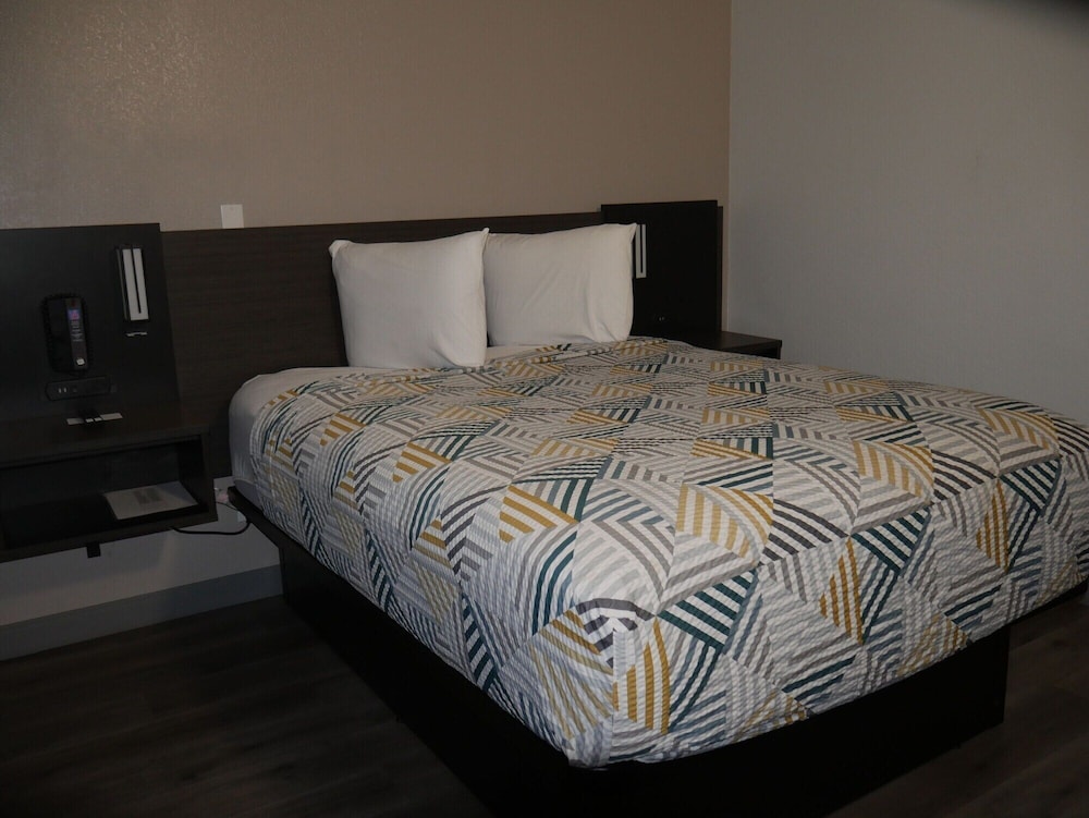 Motel6 Sacramento, CA – South Sacramento & Elk Grove 24/44