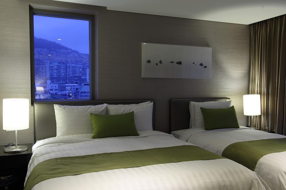 Hotel Aventree Busan 10/53