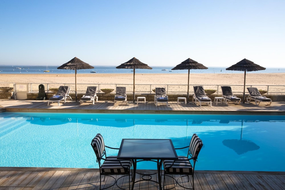 ARC HOTEL SUR MER 57/62