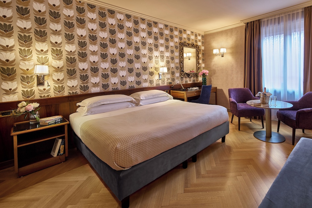 غرفة سوبيريور بسرير مزدوج، Hotel Accademia Verona 3/10