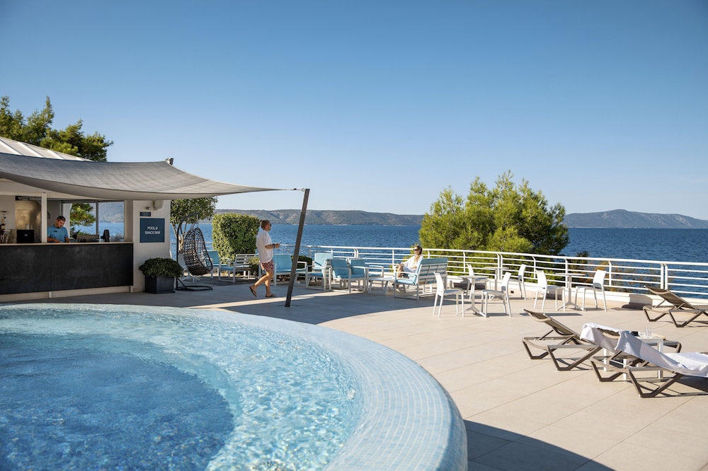 TUI BLUE Adriatic Beach - Adults Only 42/75
