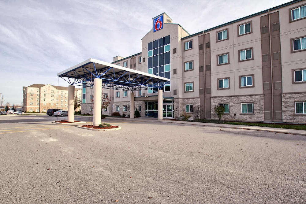 Motel6 London, ON - Ontario 24/31