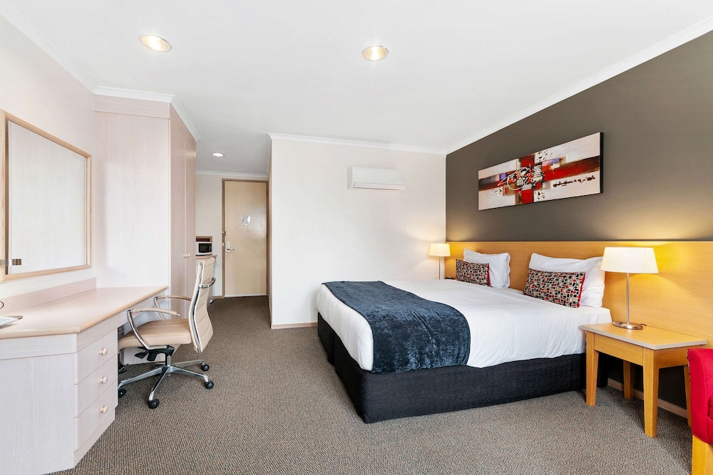 Spa, Suite, King Bed