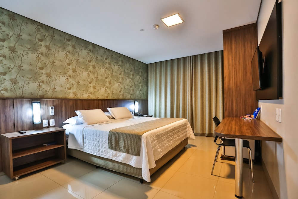 Ucayali Hotel 4/34