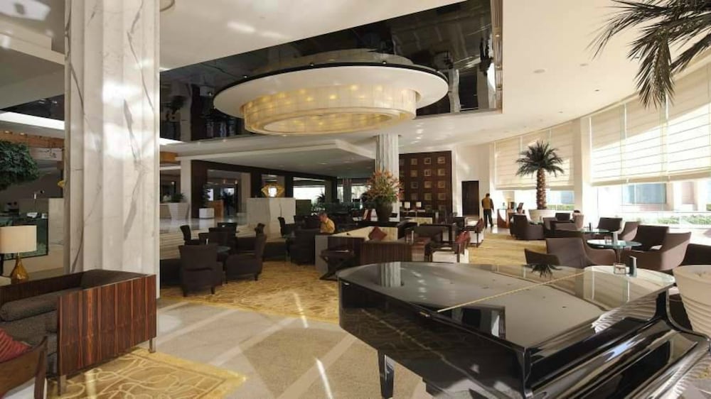 The Grand New Delhi 34/50